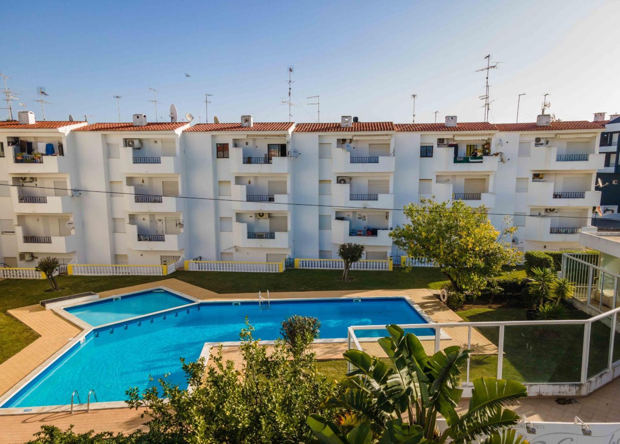 Santa Eulalia 2-Bedroom Apartment - Swimming Pool - Wifi アルブフェイラ エクステリア 写真